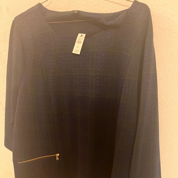 Navy Plaid  top with Gold Zipper Accent - Picture 1 of 12